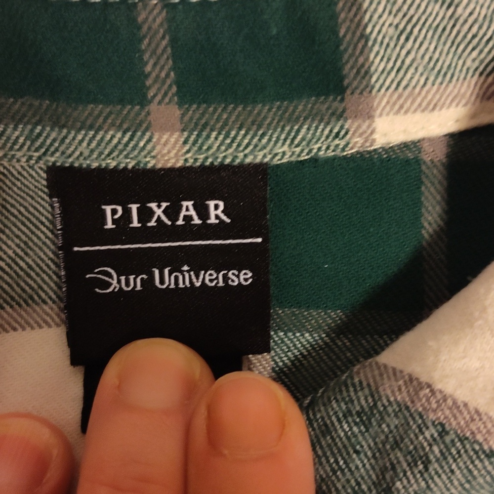 Boxlunch Her Universe Brave Merida & DunBroch Brothers Overshirt Small Flannel - Picture 4 of 9